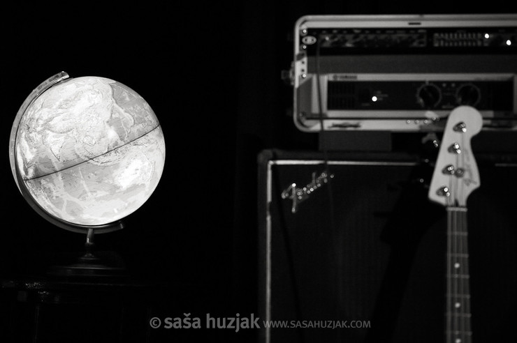 Mika Male at the soundcheck @ MM centar, Zagreb (Croatia), 07/12/2013 <em>Photo: © Saša Huzjak</em>