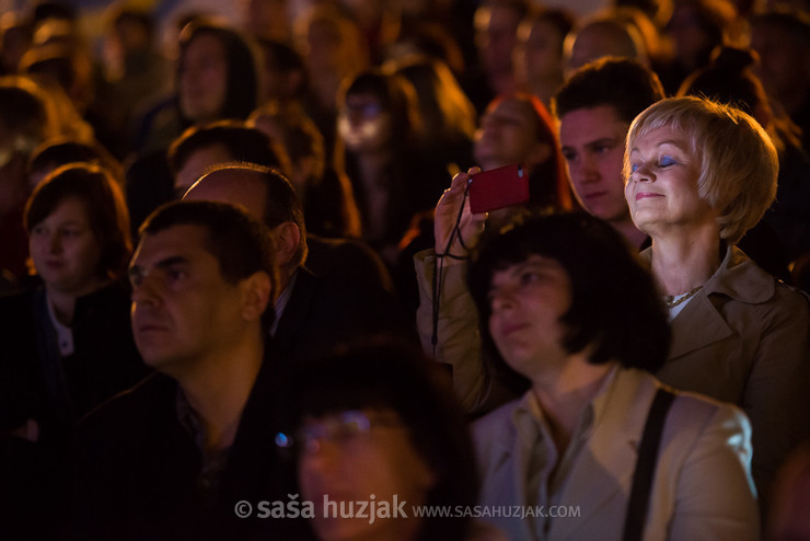 Carmina Slovenica - detail from the audience @ Festival Lent, Maribor (Slovenia), 20/06 > 05/07/2014 <em>Photo: © Saša Huzjak</em>