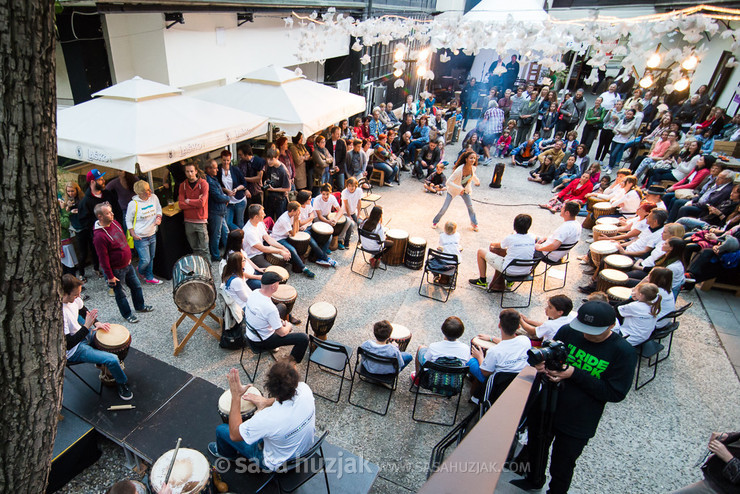 Izbine glasne pripovedke - letna bobnarska produkcija Plesne Izbe Maribor @ Vetrinjski dvor, Maribor (Slovenia), 21/06/2015 <em>Photo: © Saša Huzjak</em>