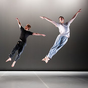 Márton Csuzi and Zvonimir Kesić @ Front@ sodobnega plesa, Murska Sobota (Slovenia), 2012 <em>Photo: &copy; Saša Huzjak</em>