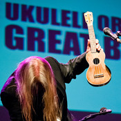Davida Suich (The Ukulele Orchestra of Great Britain) @ Križanke, Ljubljana (Slovenia), 2011 <em>Photo: &copy; Saša Huzjak</em>