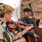 Barrique promo photo shoot - BTS moments <em>Photo: © Neža Jančič</em>