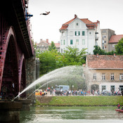 Bridge water jumps @ Festival Lent, Maribor, Slovenia, 2013 <em>Photo: © Saša Huzjak</em>