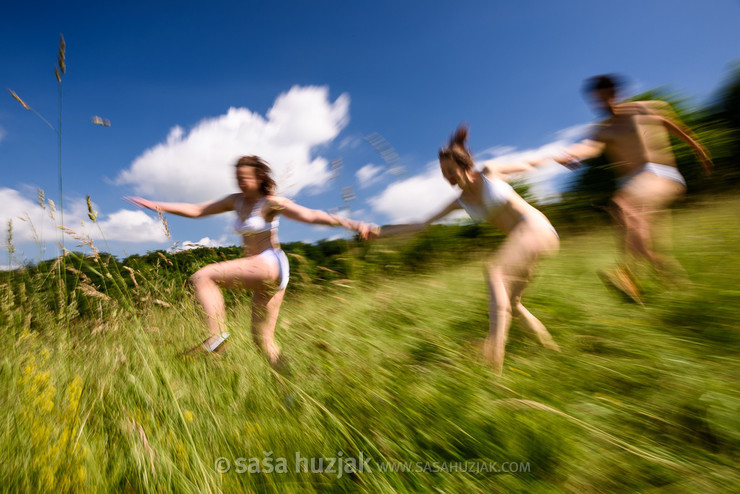 Nature Poetry - a dance performance promo photo shoot <em>Photo: © Saša Huzjak</em>