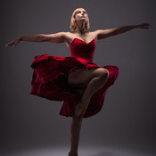 Dancers in studio photo shoot: Lucija Jalincienė <em>Photo: © Saša Huzjak</em>