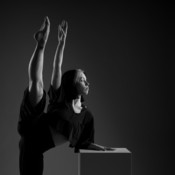 Dancers in studio photo shoot: Jasha Robnik <em>Photo: © Saša Huzjak</em>