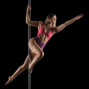 Pole dance studio photoshoot: Anemarija <em>Photo: © Saša Huzjak</em>