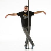 Pandora - Art of Pole studio photoshoot BTS <em>Photo: &copy; Saša Huzjak</em>