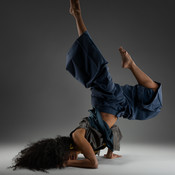 Dancers in studio photo shoot: Dalanda Diallo <em>Photo: &copy; Saša Huzjak</em>