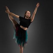 Dancers in studio photo shoot: Tjaša Šramel <em>Photo: © Saša Huzjak</em>
