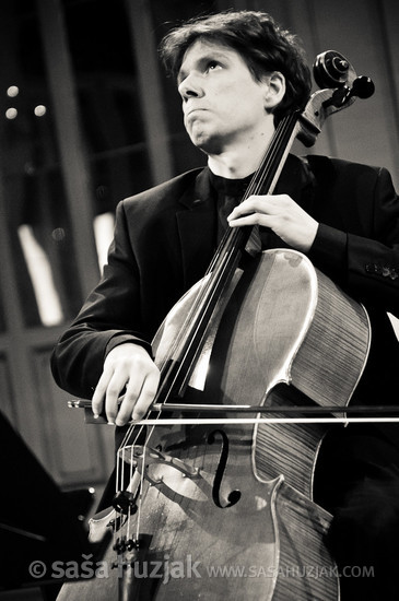 Nikolaj Sajko & Miha Haas @ SNG Maribor, Kazinska dvorana, Maribor (Slovenia), 06/04/2011 <em>Photo: © Saša Huzjak</em>