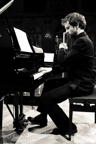 Nikolaj Sajko & Miha Haas @ SNG Maribor, Kazinska dvorana, Maribor (Slovenia), 06/04/2011 <em>Photo: © Saša Huzjak</em>