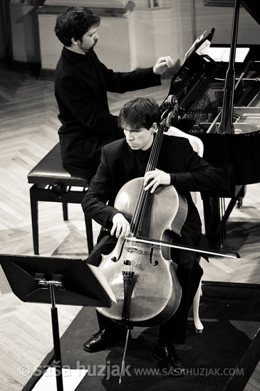 Nikolaj Sajko & Miha Haas @ SNG Maribor, Kazinska dvorana, Maribor (Slovenia), 06/04/2011 <em>Photo: © Saša Huzjak</em>