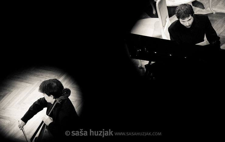 Nikolaj Sajko & Miha Haas @ SNG Maribor, Kazinska dvorana, Maribor (Slovenia), 06/04/2011 <em>Photo: © Saša Huzjak</em>