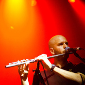 Mike Lesirge (Bonobo) @ Kino Šiška, Ljubljana (Slovenia), 10/04/2011 <em>Photo: © Saša Huzjak</em>