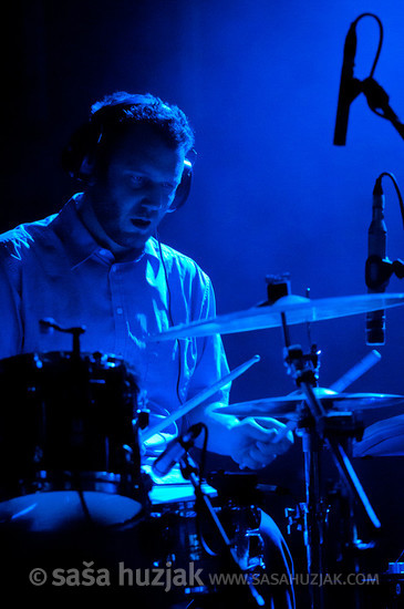 Jack Baker (Bonobo) @ Kino Šiška, Ljubljana (Slovenia), 10/04/2011 <em>Photo: © Saša Huzjak</em>