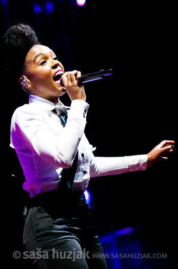 Janelle Monáe @ Terraneo festival 2011, ex vojarna Bribirski knezovi, Šibenik (Croatia), 09/08 > 13/08/2011 <em>Photo: © Saša Huzjak</em>