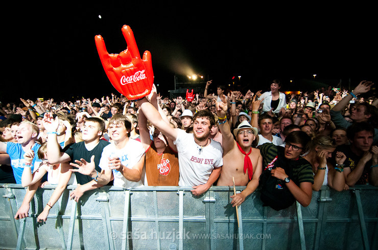 Seeed fans @ FM4 Frequency festival, St. Pölten (Austria), 2011 <em>Photo: © Saša Huzjak</em>