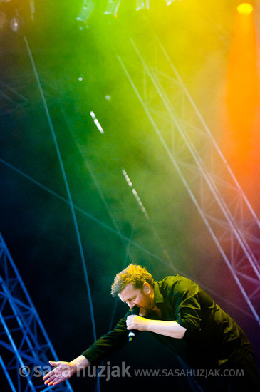 Guy Garvey (Elbow) @ FM4 Frequency festival 2011, Green park, St. Pölten (Austria), 18/08 > 20/08/2011 <em>Photo: © Saša Huzjak</em>