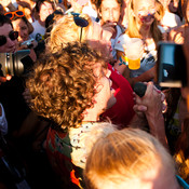 Ed Macfarlane (Friendly Fires) in the audience @ FM4 Frequency festival 2011, Green park, St. Pölten (Austria), 18/08 > 20/08/2011 <em>Photo: © Saša Huzjak</em>