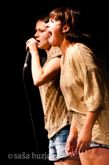 Cristina Planas Leitão, Jasmina Križaj (Zelo okusna predstava / The very delicious piece) @ SNG Maribor, Komorni oder, Maribor (Slovenia), 07/09 > 09/09/2011 <em>Photo: © Saša Huzjak</em>