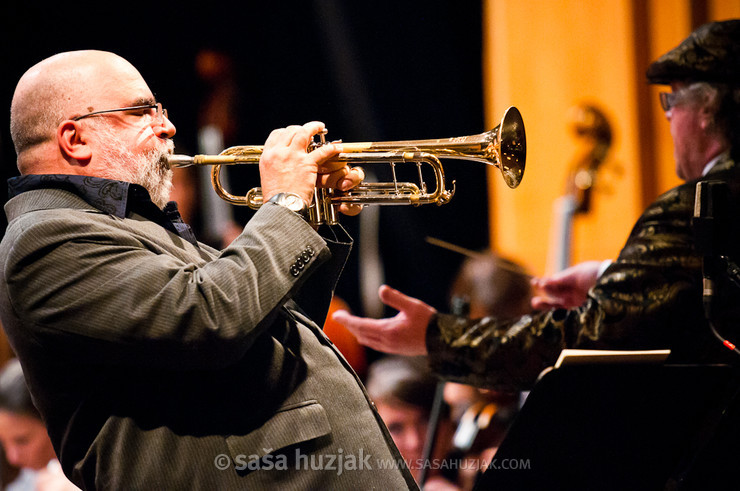 Randy Brecker & Jeunesses Orchester Leibnitz @ Kulturzentrum Leibnitz, Hugo Wolf Saal, Leibnitz (Austria), 08/10/2011 <em>Photo: © Saša Huzjak</em>