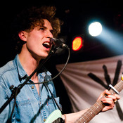 Daniel Blumberg (Yuck) @ Magnet club, Berlin (Germany), 01/11/2011 <em>Photo: © Saša Huzjak</em>