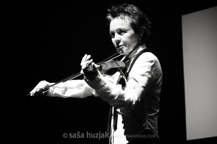 Laurie Anderson @ Dvorana Tabor, Maribor (Slovenia), 01/06/2012 <em>Photo: © Saša Huzjak</em>