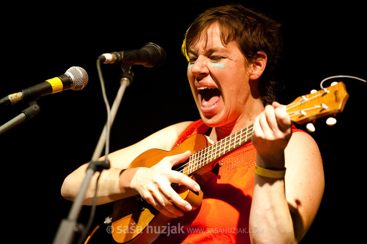 Merrill Garbus (Tune-Yards) @ Terraneo festival, Šibenik (Croatia), 2012 <em>Photo: © Saša Huzjak</em>