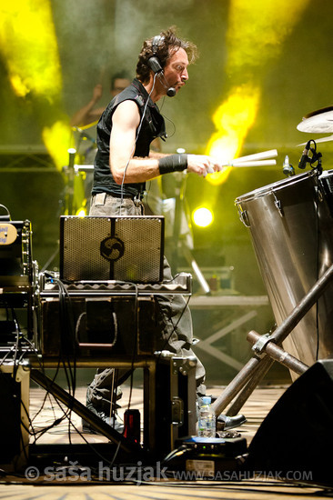 Primož Oberžan (The Stroj) @ Reciklažni center Surovine (Tezno Recycling Centre), Maribor (Slovenia), 24/08/2012 <em>Photo: © Saša Huzjak</em>