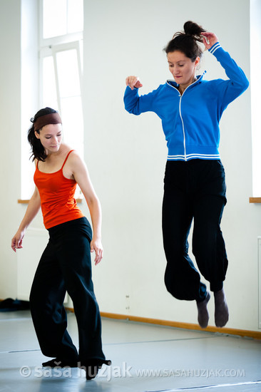 Thomas Noone: plesna delavnica / dance workshop @ Premik v Maribor / Move to Maribor, Maribor (Slovenia), 20/09 > 30/09/2012 <em>Photo: © Saša Huzjak</em>