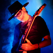 Steve Vai @ Tvornica kulture, Zagreb (Croatia), 09/11/2012 <em>Photo: © Saša Huzjak</em>