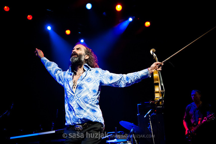 Warren Ellis (Dirty Three) @ Kino Šiška, Ljubljana (Slovenia), 14/11/2012 <em>Photo: © Saša Huzjak</em>