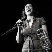 Reut Regev (Reut Regev's R*Time) @ Narodni dom Maribor, Maribor (Slovenia), 2012 <em>Photo: © Saša Huzjak</em>