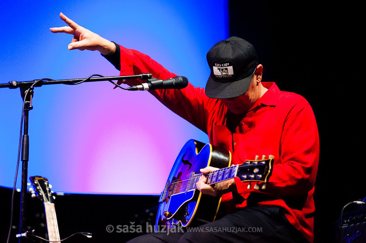 Kurt Wagner (Lambchop) @ Kino SC, Zagreb (Croatia), 20/11/2012 <em>Photo: © Saša Huzjak</em>