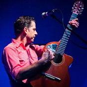 Joey Burns (Calexico) @ Pauk, Zagreb (Croatia), 27/11/2012 <em>Photo: © Saša Huzjak</em>