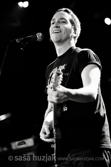 Neil Zaza (TM Stevens & Shocka Zooloo) @ ŠTUK, Maribor (Slovenia), 27/02/2013 <em>Photo: © Saša Huzjak</em>