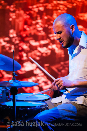 Luca Marini (Bad Boosh Band) @ Narodni dom Maribor, Mali oder, Maribor (Slovenia), 10/05/2013 <em>Photo: © Saša Huzjak</em>