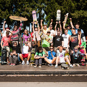 With supporters at Izola's skate park @ Skejtaj s srcem, Dolga vas - Izola (Slovenia), 20/05 > 26/05/2013 <em>Photo: © Saša Huzjak</em>