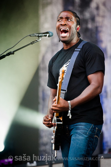 Kele Okereke (Bloc Party) @ Bažant Pohoda festival, Trenčín (Slovakia), 11/07 > 13/07/2013 <em>Photo: © Saša Huzjak</em>