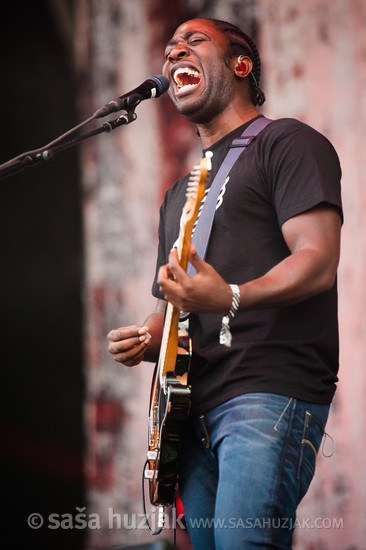 Kele Okereke (Bloc Party) @ Bažant Pohoda festival, Trenčín (Slovakia), 11/07 > 13/07/2013 <em>Photo: © Saša Huzjak</em>