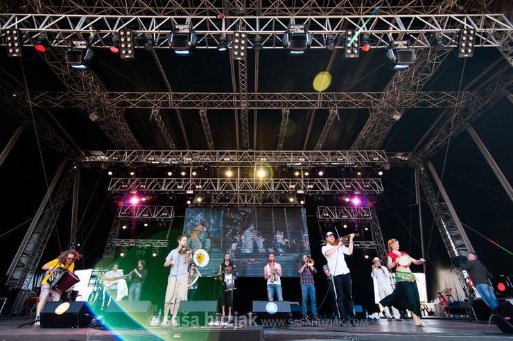 The Lemon Bucket Orkestra @ Bažant Pohoda festival, Trenčín (Slovakia), 11/07 > 13/07/2013 <em>Photo: © Saša Huzjak</em>