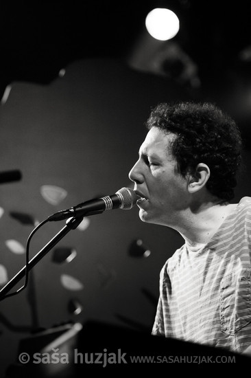 Ira Kaplan (Yo La Tengo) @ Tvornica kulture, Zagreb (Croatia), 08/11/2013 <em>Photo: © Saša Huzjak</em>