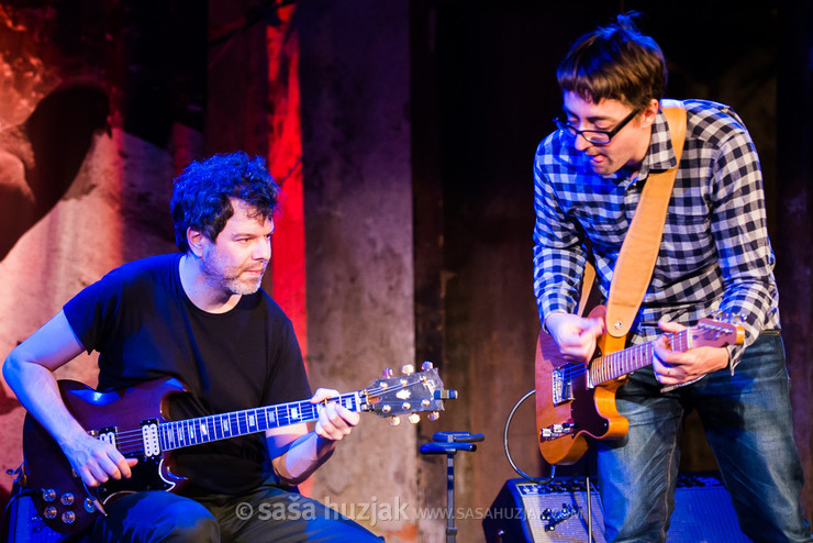 Eyal Maoz and Aram Bajakian (Abraxas) @ Narodni dom Maribor, Mali oder, Maribor (Slovenia), 08/02/2014 <em>Photo: © Saša Huzjak</em>