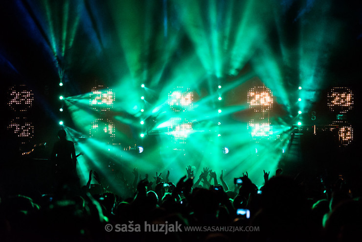 Queens of the Stone Age @ Križanke, Ljubljana (Slovenia), 09/06/2014 <em>Photo: © Saša Huzjak</em>