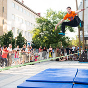 Slovenia Slack line Open 2014 @ Festival Lent, Maribor (Slovenia), 20/06 > 05/07/2014 <em>Photo: © Saša Huzjak</em>