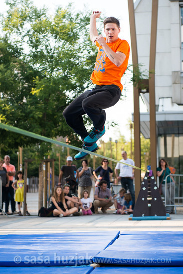 Slovenia Slack line Open 2014 @ Festival Lent, Maribor (Slovenia), 20/06 > 05/07/2014 <em>Photo: © Saša Huzjak</em>