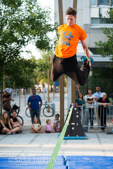 Slovenia Slack line Open 2014 @ Festival Lent, Maribor (Slovenia), 20/06 > 05/07/2014 <em>Photo: © Saša Huzjak</em>