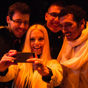 Fans making a selfie with Bombino after the gig @ Festival Lent, Maribor (Slovenia), 20/06 > 05/07/2014 <em>Photo: © Saša Huzjak</em>