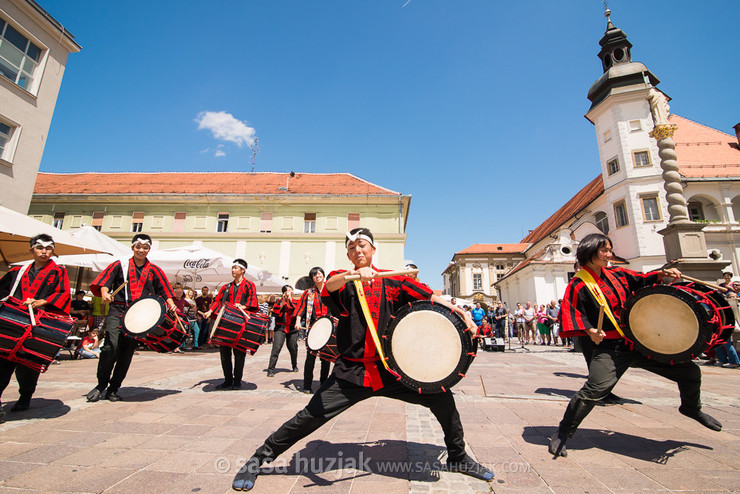 SANYO Daiko Dan (Hiroshima, Japan) @ Festival Lent, Maribor (Slovenia), 20/06 > 05/07/2014 <em>Photo: © Saša Huzjak</em>